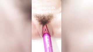 Thủ dâm cho vợ rên la bắn nước té đái