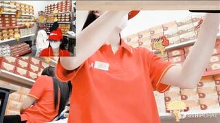 Siêu Thị WinMart bé nhân viên lồn nhiều nước vừa làm vừa bán quạt - phần 81