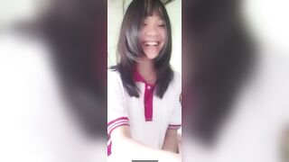 Phần 1 :Anh Thư 2k10 Call Thủ Dâm Với Cây Lược Sướng Rên Rỉ Chảy Nhớt Lồn