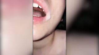 Clip sex Linh Miu some với trai trong khách sạn sướng vl ra
