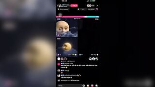 Triệu Nga Trả kèo Tiktok, Bật Flash Lộ Vú To Lồn rậm lông loli