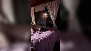 “Xin lỗi bạn, lồn vợ bạn ngon vãi lồn, tôi không chịu được” #6