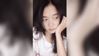Bảo Ngọc Xinh Gái Bướm Hồng Rậm Rạp Móc Bướm Điêu Luyện