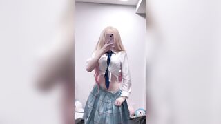Em YumkikoChan cosplay