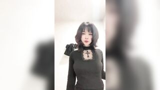 (Trung quốc) gái xinh khoe vú bự