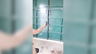 Video tự sướng tại nhà của cô gái trẻ (có nội dung khiêu dâm)