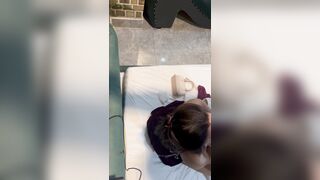Con đĩ dâm dục vú bự bú cu a cực xung,mút lút cán liên tục như ăn kẹo mút