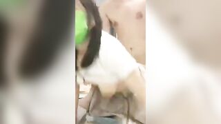 Phần thưởng của cô gia sư khiến cậu học trò chăm chỉ hơn