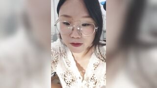 Em rau 2k8 mới lớn mông to lồn ngon khoe hàng dâm đãng phần 4