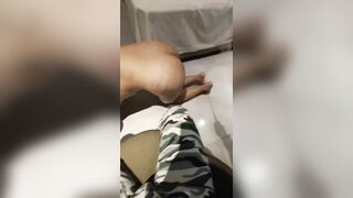 Dùng roi đánh người yêu để huấn luyện thành nô lệ tình dục