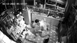 Check camera Phát hiện vợ cho ông hàng xóm đụ P2