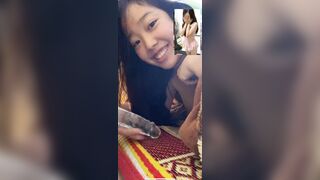 Bú cặc giả