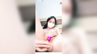 Bé SV Thủ Dâm Với Lỗ Lồn Và Lỗ Đít Sướng Co Giật Rên Rỉ Cực Dâm