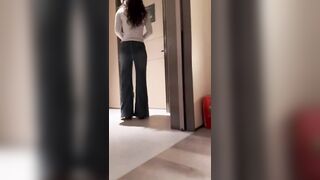 Check hàng ở KS, Gạ lễ Tân Chubby vào Phòng Móc Lồn thủ dâm
