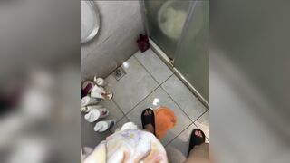 Mấy em gái dâm cạo lông lồn cho nhau dâm đãng lồn đẹp xinh phần 2