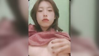 Phương Oanh lồn múp đầy nước phần 1