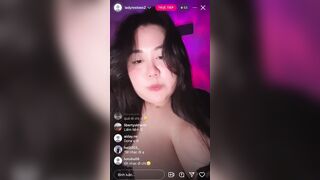 Hương Vú To lồn múp đầy nước phần 1