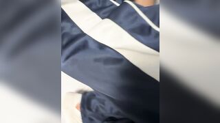 Ông chú gạ gẫm em sinh viên đang thuê trọ hàng ngon bóp vú sờ lồn