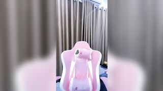 Vy Baby lồn múp đầy nước phần 5