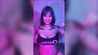 Nami dâm đãng nứng lồn phần 7