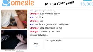 Hai em say xỉn chiều trai lạ trên Omegle