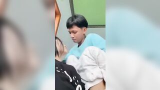 Cuộc sống của em trai 2k10 đầy viên được chị họ cho đụ mỗi ngày khi nứng.