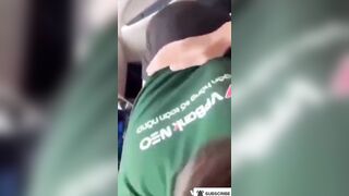 Em nhân viên ngân hàng VPBank bú cu public trên xe hơi