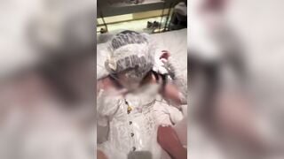 Ngày cưới em nó vẫn tranh thủ địt nhau với bạn trai dâm đãng kích thích