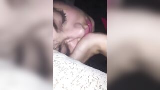 Địt vào lỗ địt con bạn thân dâm mông to vú bự đeo khuyên dâm đãng
