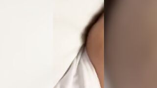 “ Ôi mày chịch kiểu gì tao lé mẹ mắt rồi cái thằng này”