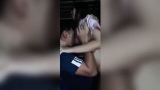 Ba chồng gì mà đụ luôn cả con dâu mình rồi quay clip lại