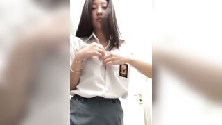 Vừa học về đã vội thủ dâm rồi