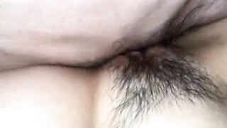 Tranh thủ nữa đêm lúc vợ ngủ say lẻn vào phòng nhỏ e vợ ngon dâm non đè ra đụ #2