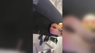 E hs loli bị a bạo dâm lấy roi đánh vào lồn lẫn mông đến nổi lằn xin tha