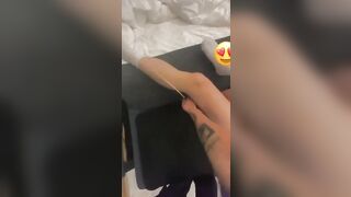 E hs loli bị a bạo dâm lấy roi đánh vào lồn lẫn mông đến nổi lằn xin tha