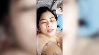 "Sex Bà già không thể bỏ qua": Gái già chát sex khoe lồn với trai trẻ
