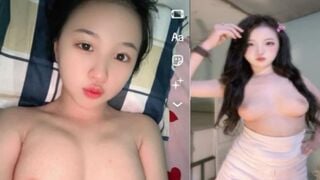 Bỏ con ghệ vú bự núm hồng ở nhà đi nghĩa vụ, ở nhà cho trai địt