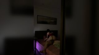 Chị họ vô nhìn cho biết khi vợ chồng chị đụ nhau