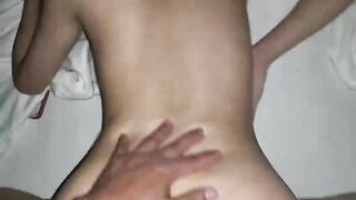Em ghệ vú to ti hồng trông ngon thế nhỉ