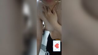 cởi đồ ik tắm cùng chị bảo ngân nè