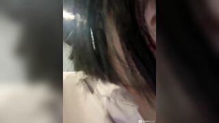 Cô nàng tinh thần điên cuồng với khuyên lưỡi, em gái nhỏ tinh quái