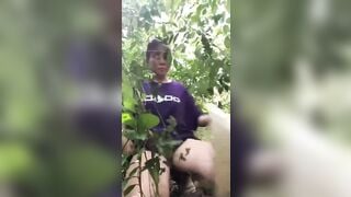 Nứng lồn lên núi vẫn nứng