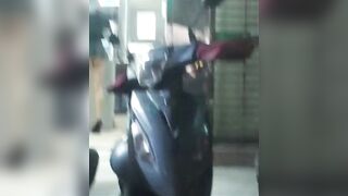 Quay lén em teen váy ngắn lộ cả quần lọt khe