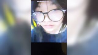 Tiếp tục e video bé đeo kính có tiếng demo cho các bác