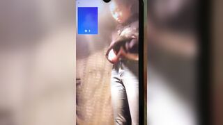 Demo em người nhện show hàng call sex