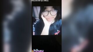Demo em học sinh đeo kính 3