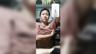 Bé học sinh call sex thủ dâm trả bài cho anh ny 3