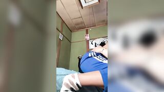 Chị gái dâm tặc vú bự gạ đụ thằng em họ 17 tuổi suốt ngày.