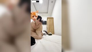 Dượng làm gì gì mà hùng hục như trâu í