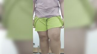 Em rau chubby vú to lồn múp mông to khoe hàng dâm đãng